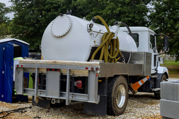 Best Portable restroom trailer rental  in Mount Pleasant, IA